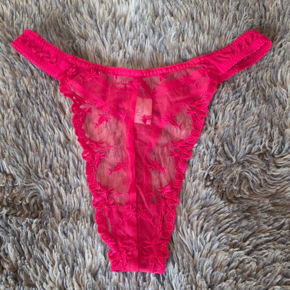 Victoria's Secret red lace 3-item set. 34C bra, thong & garter - Picture 4 of 7